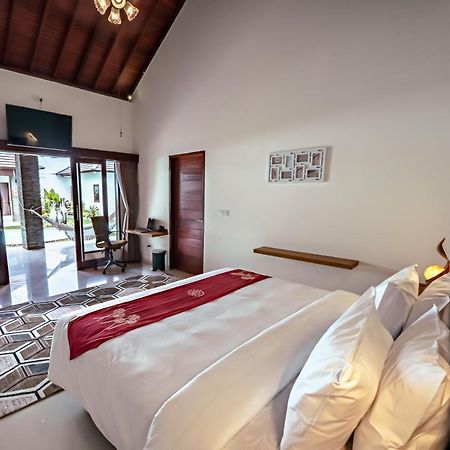 5 Bedroom Villa Sultan Luxury Entertainment And Relaxation スミニャック エクステリア 写真