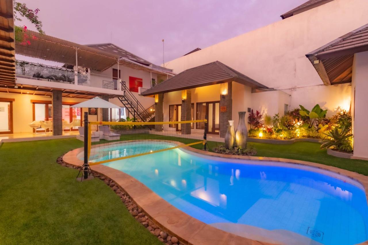 5 Bedroom Villa Sultan Luxury Entertainment And Relaxation スミニャック エクステリア 写真