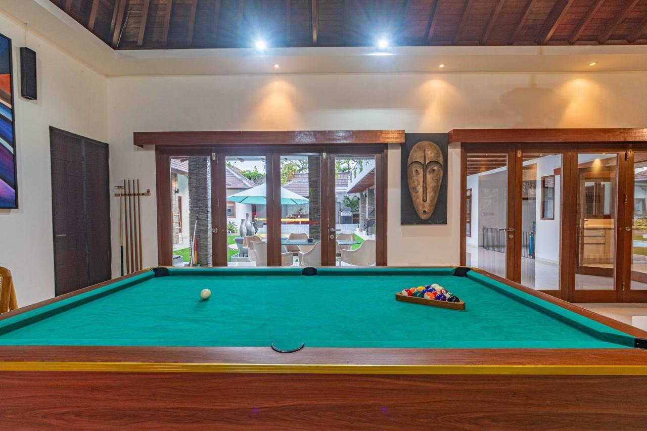 5 Bedroom Villa Sultan Luxury Entertainment And Relaxation スミニャック エクステリア 写真