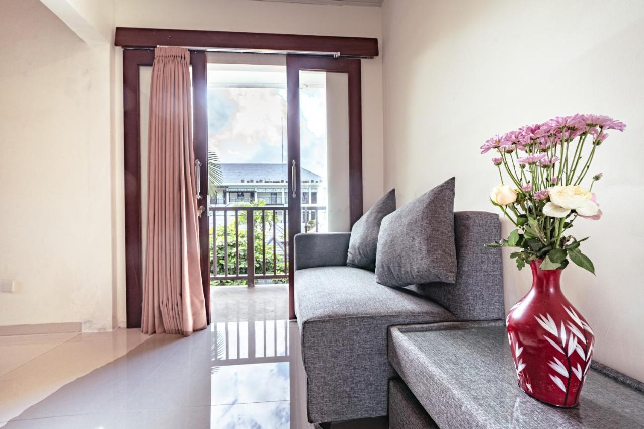 5 Bedroom Villa Sultan Luxury Entertainment And Relaxation スミニャック エクステリア 写真