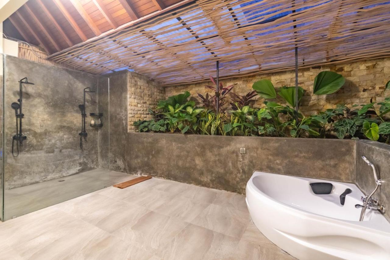5 Bedroom Villa Sultan Luxury Entertainment And Relaxation スミニャック エクステリア 写真