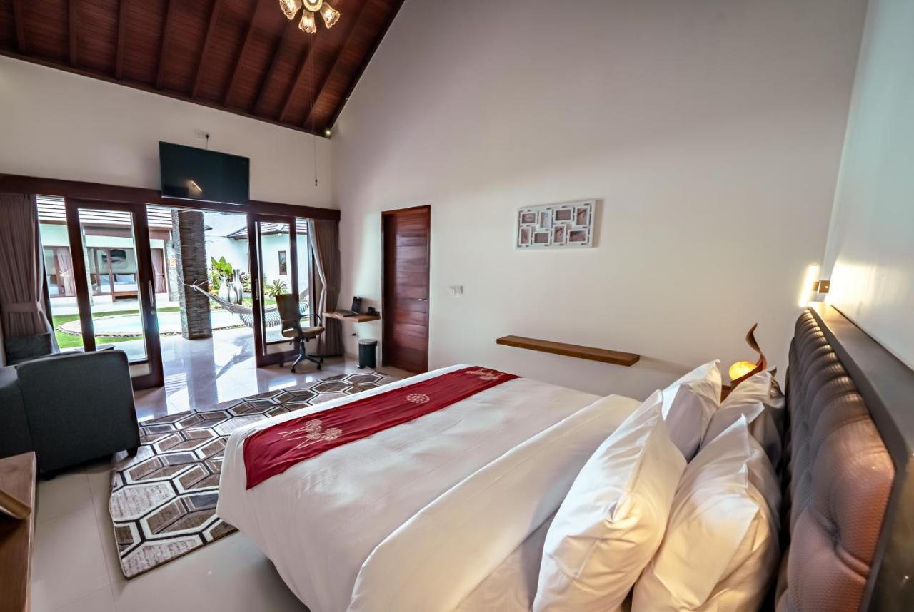 5 Bedroom Villa Sultan Luxury Entertainment And Relaxation スミニャック エクステリア 写真