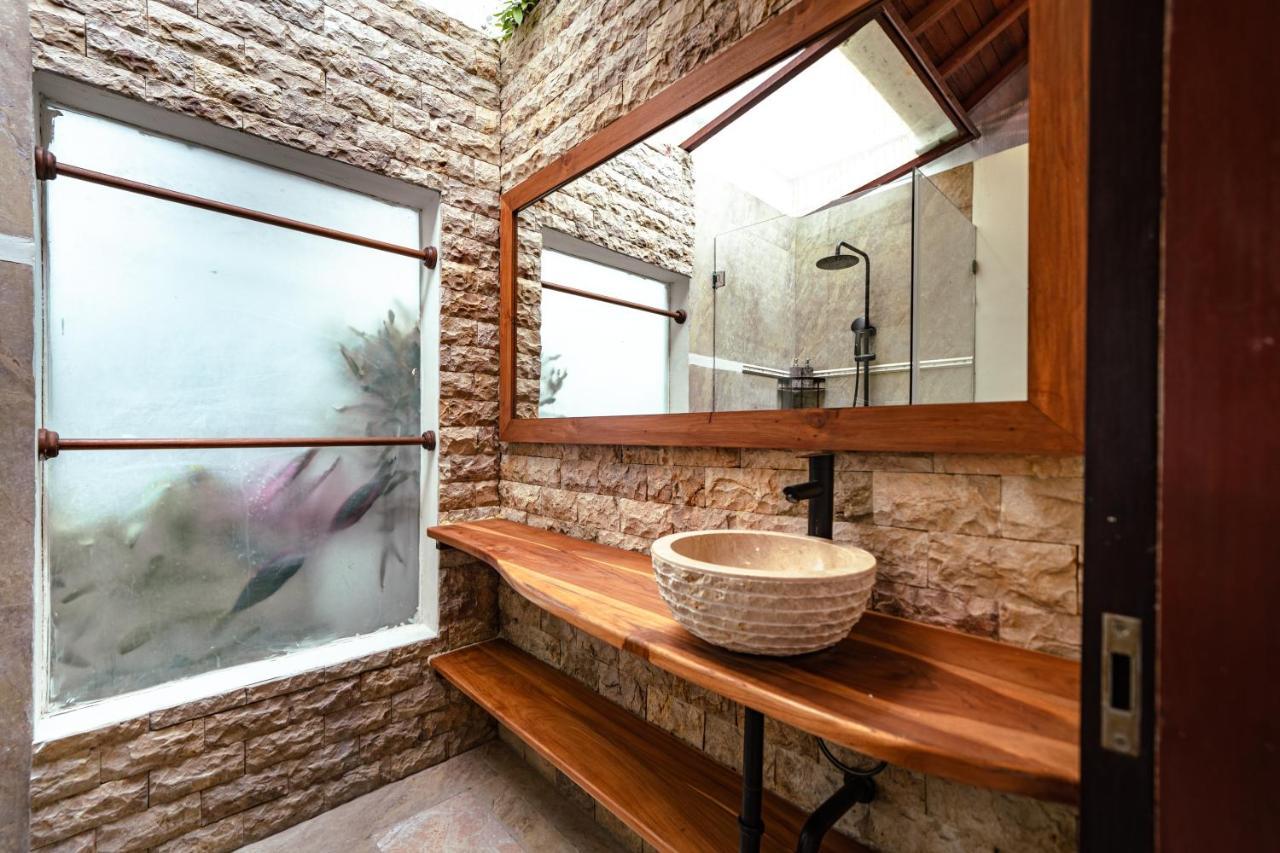 5 Bedroom Villa Sultan Luxury Entertainment And Relaxation スミニャック エクステリア 写真